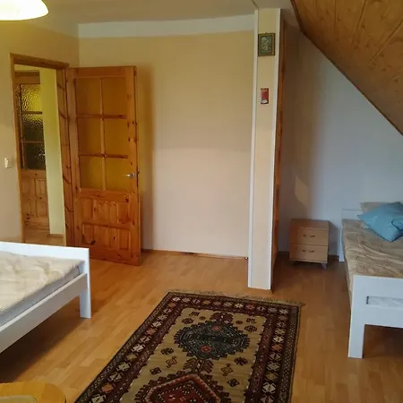 Nad Stawem Homestay